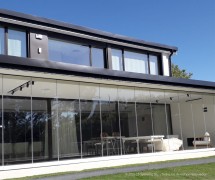 Terrace glazing VG17 with frameless glass