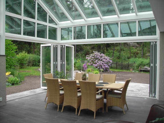 SUPERTHERM sunroom for year-round use