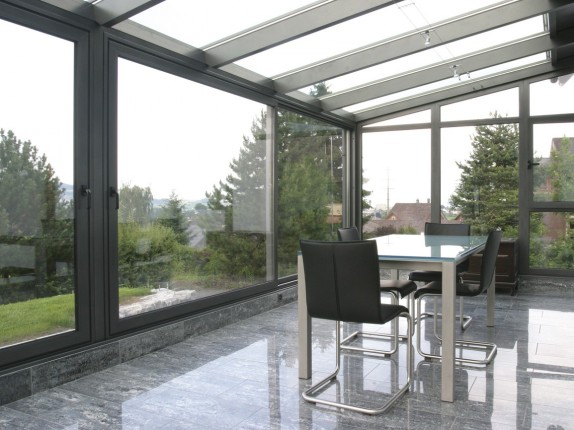 THERMOSLIDE sunroom for year-round use